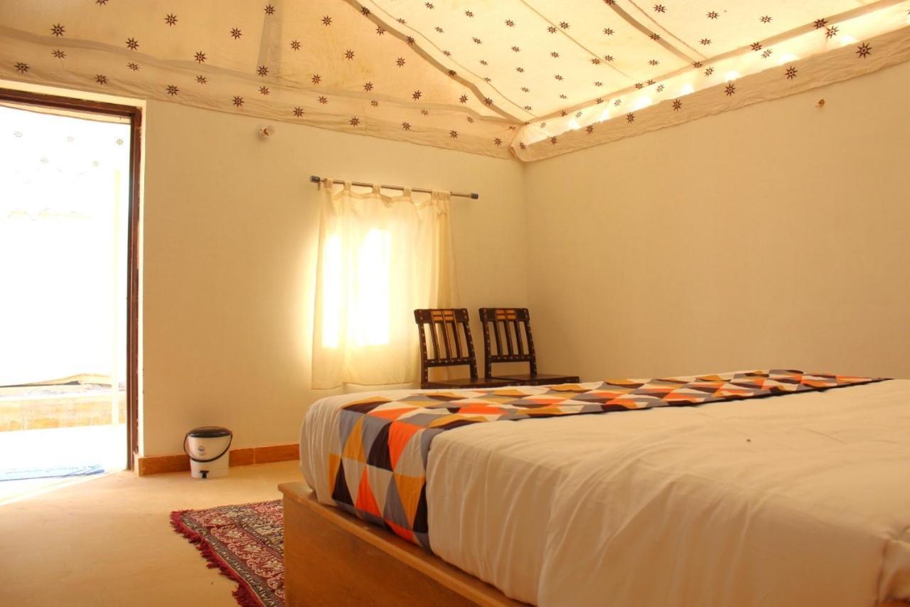 Best Desert Camp In Jaisalmer Red Velvet Eksteriør billede