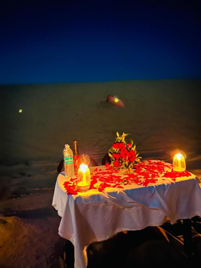 Best Desert Camp In Jaisalmer Red Velvet Eksteriør billede