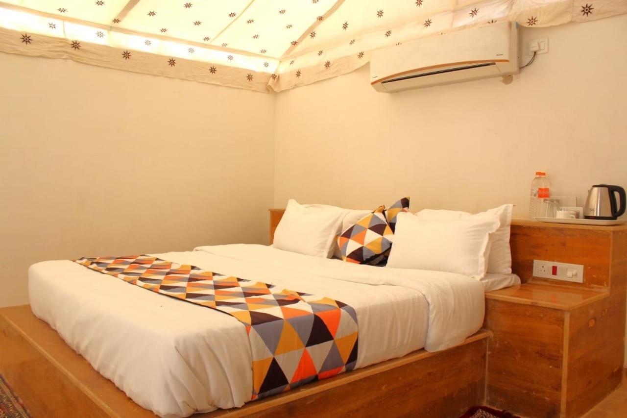 Best Desert Camp In Jaisalmer Red Velvet Eksteriør billede